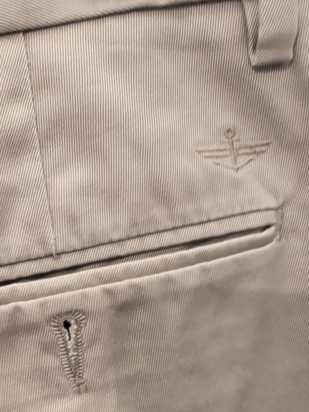 Dockers Men's Light Khaki Straight Fit Flat Front Chino Pants Size 32x30 - Picture 3 of 11